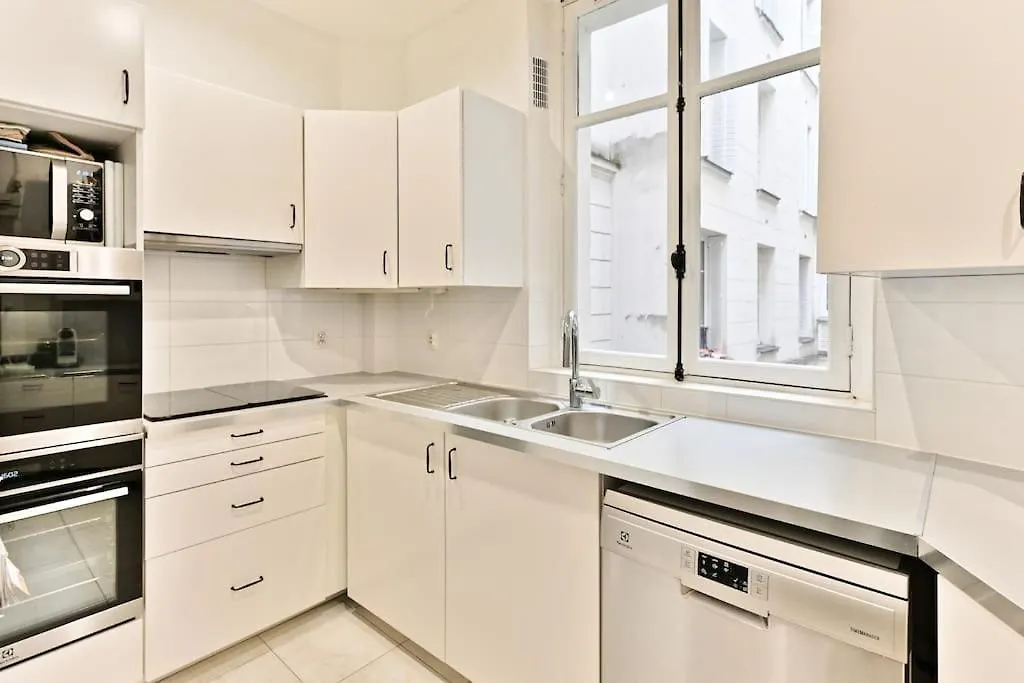 Appartement Haussmannien 17Eme Arrondissement Paris Apartment