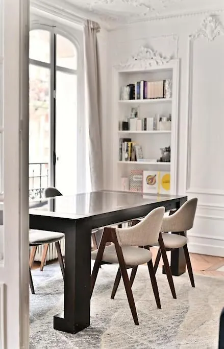 Appartement Haussmannien 17Eme Arrondissement パリ アパート